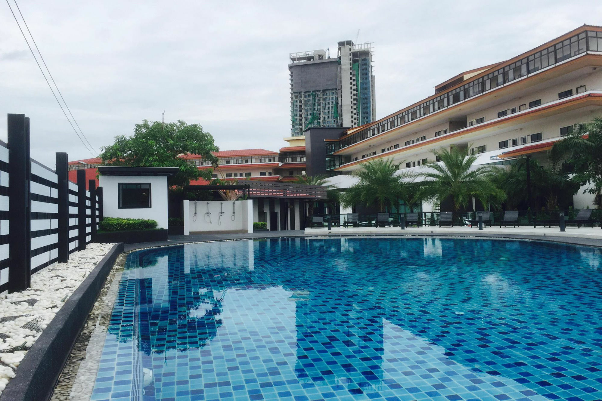 Marble Garden View Resort Pattaya Exterior photo