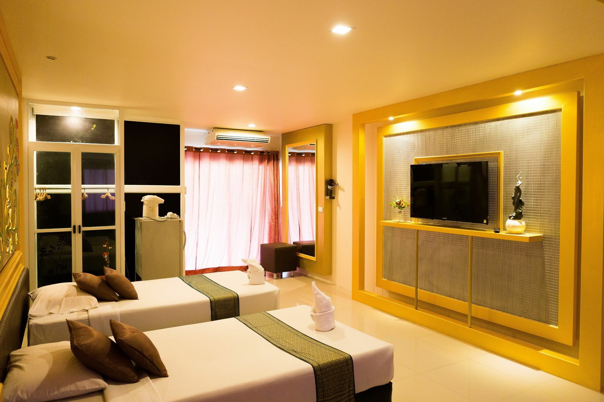 Marble Garden View Resort Pattaya Exterior photo